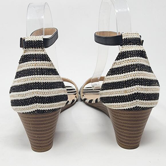 Ann Taylor Factory Wedge Sandals Women 9M Cream Black Striped Ankle Strap Shoes - Picture 5 of 10